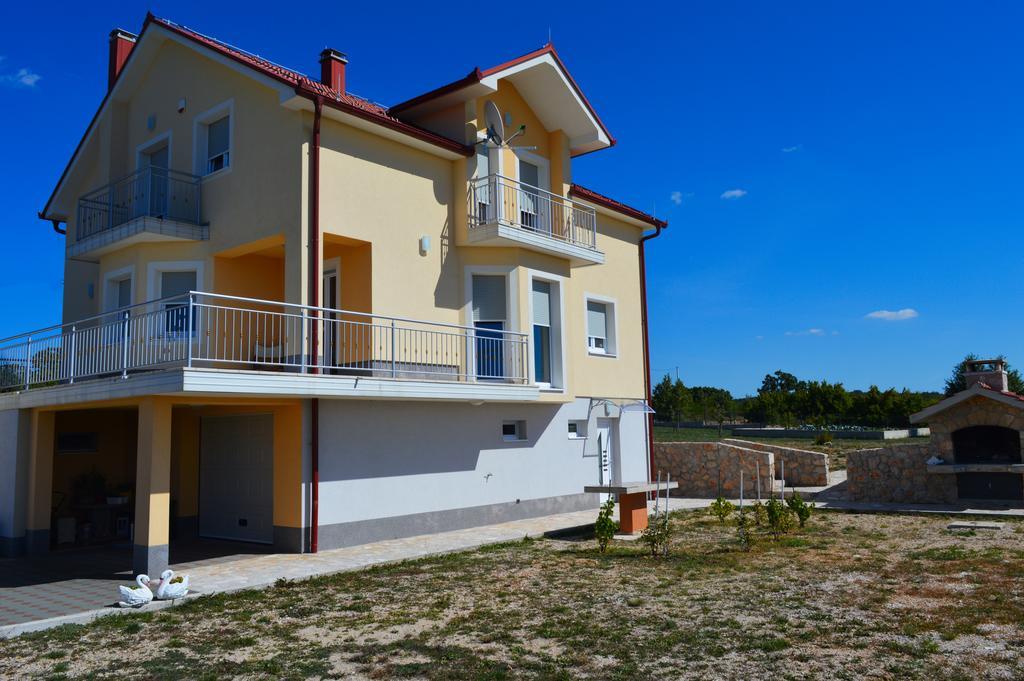 Blue Lake Luxury Rooms Grabovica Esterno foto