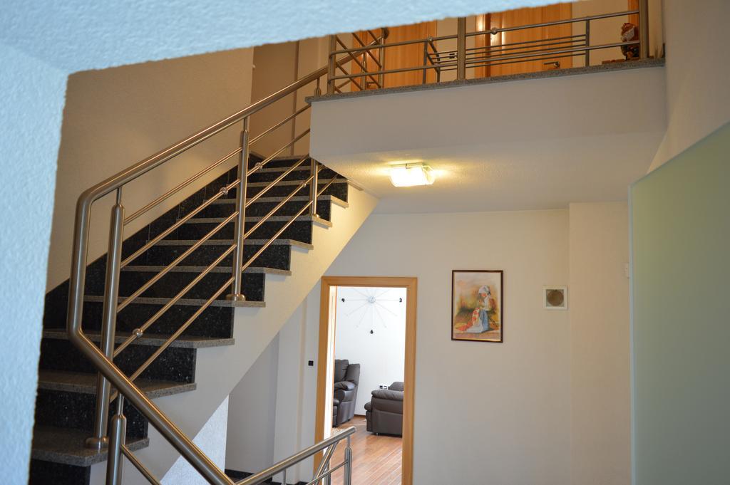Blue Lake Luxury Rooms Grabovica Esterno foto
